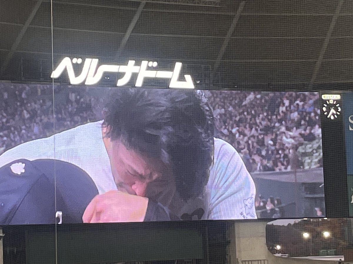 L_Mquinox's tweet photo. 今井達也ガチ泣きしてた
その姿だけでライオンズ愛が誰よりもあるのが伝わるよ https://t.co/PduWWdUUKw