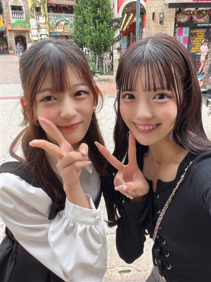 mana_encore's tweet photo. すずなちゃんと沖縄で遭遇して嬉しかった〜〜😻🌺❤️ https://t.co/3dG97CuLjg