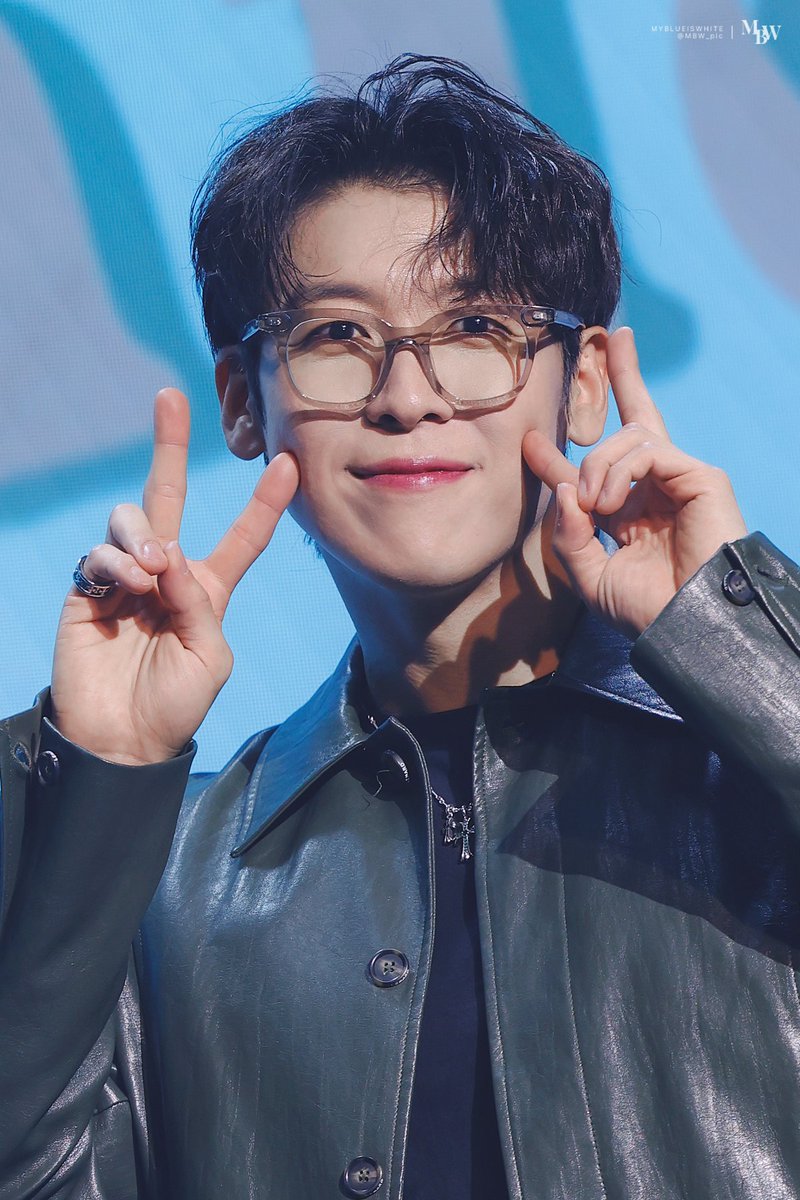 MBW_pic's tweet photo. 25.10.28 조현우 팬미팅 <WOO:NIQUE>
#조현우 https://t.co/DxSC50GrO5