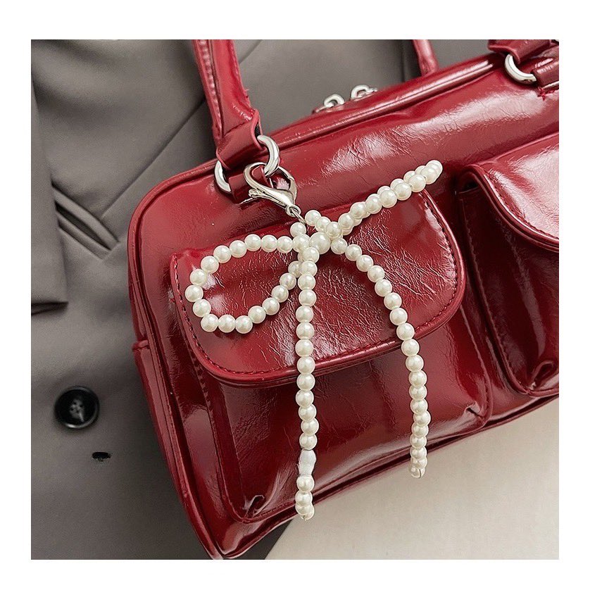 auwrea's tweet photo. red bag

https://t.co/6M6xcEwf6b https://t.co/UWMCtvkPGn