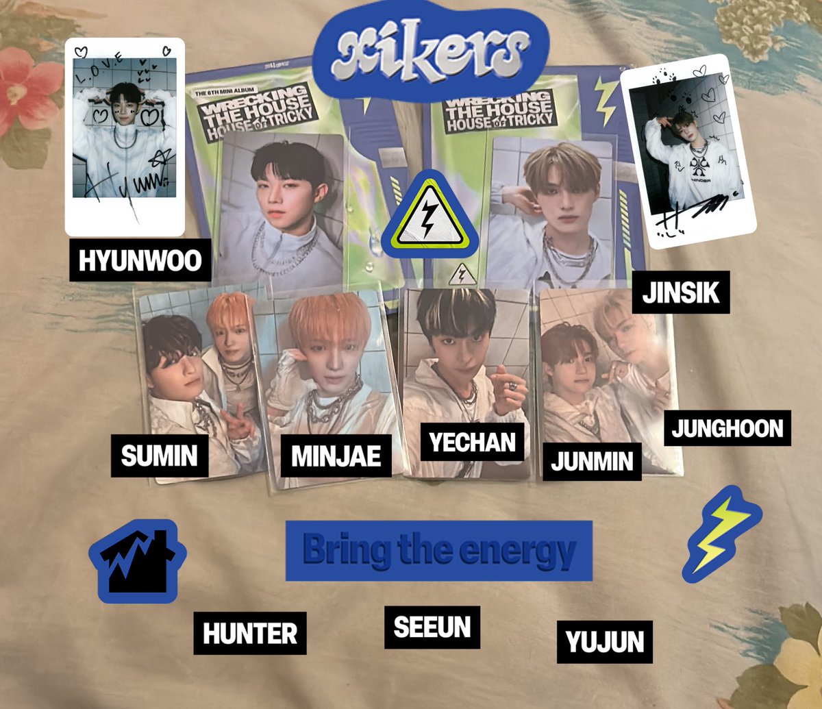 ‧₊˚♪ 𝄞₊˚⊹ CRANK UP THE JUICE BRING THE ENERGY ‧₊˚♪ 𝄞₊˚⊹ (typo (BEING instead of BRING on the poca album app)
⠀
#POCAALBUM_FAVESHOT_with_xikers #푸른_불꽃들과_함께_나아갈_로디