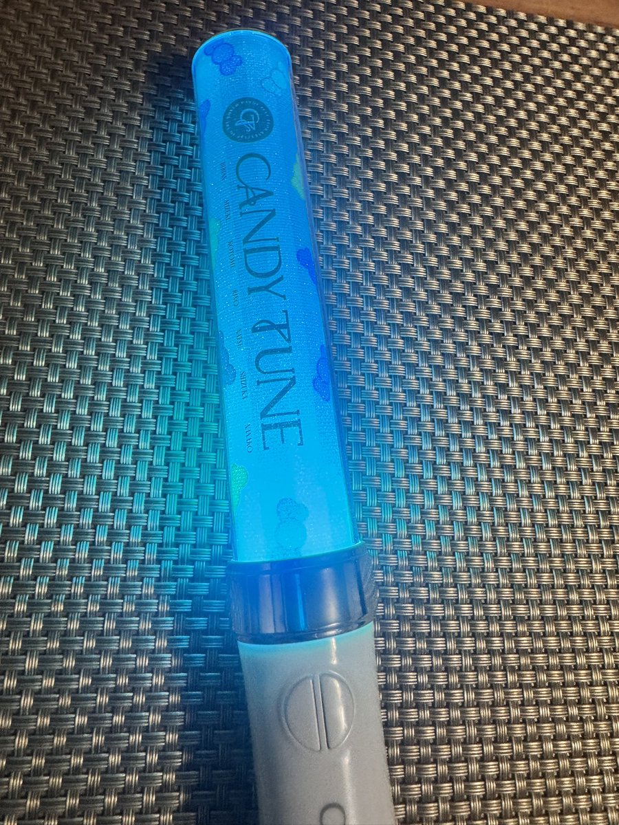 一応CANDY TUNEペンライト 光ったから良かった 中古だと 付かない場合