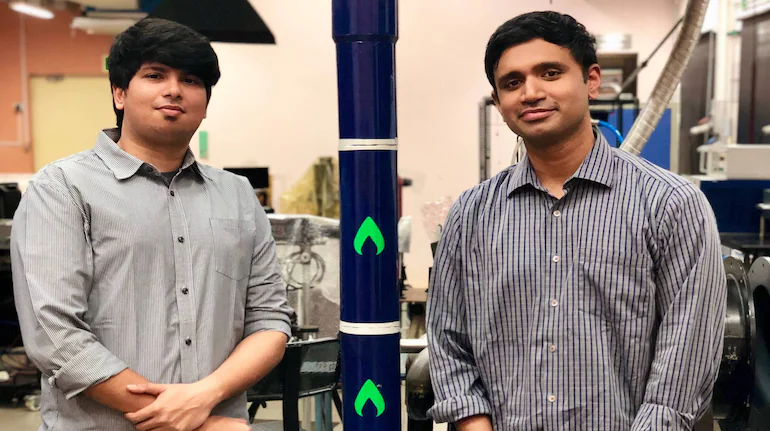 bytesaga29908's tweet photo. Exciting news from the Indian space startup ecosystem today! @AgnikulCosmos  , an Indian rocket startup, has raised $17 million in funding at a valuation of $500 million.
This fresh capital will help Agnikul focus on advancing their orbital launch vehicle and booster recovery technologies, key enablers for cost-effective space access.