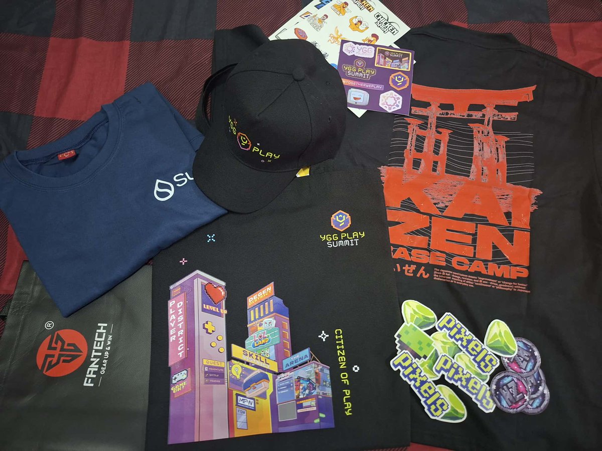 1st Time at <a href="/YGGPlaySummit/">YGG Play Summit</a>. Not Bad haul for a 1st timer. Official Uniform <a href="/KaizenBaseCamp/">Kaizen Base Camp ⛩</a> 😍.