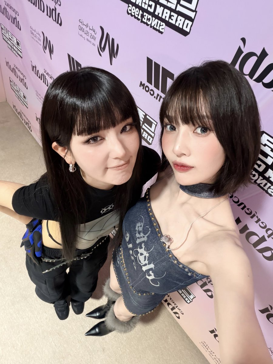 RVsmtown's tweet image. SEULGI &amp;amp; JOY at Dream Concert Abu Dhabi 2025 💛💚

#SEULGI #슬기 #JOY #조이
#RedVelvet #레드벨벳
#DreamConcertAbuDhabi