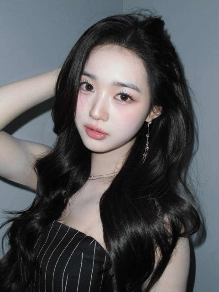 triplescosmos's tweet image. 머리 넘기기 달인 인졍.?

#tripleS #트리플에스 #トリプルS
#トリプルエス #トエス
#SooMin #수민 #スミン