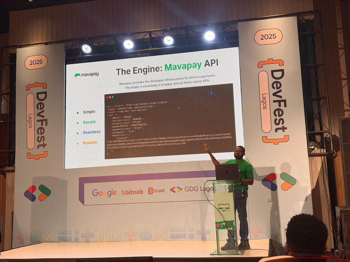 LilianNwamaife's tweet image. Highlights... ✨️✨️
@mavapay api integration with @BtcpayServer 
It was so exciting seeing POS do something else aside from the usual here in Nigeria.
I should probably open a POS shop but this time for Bitcoin only 🤔 😎 💯
Thank you @Extheo and @TChileta 

#devfestlagos25