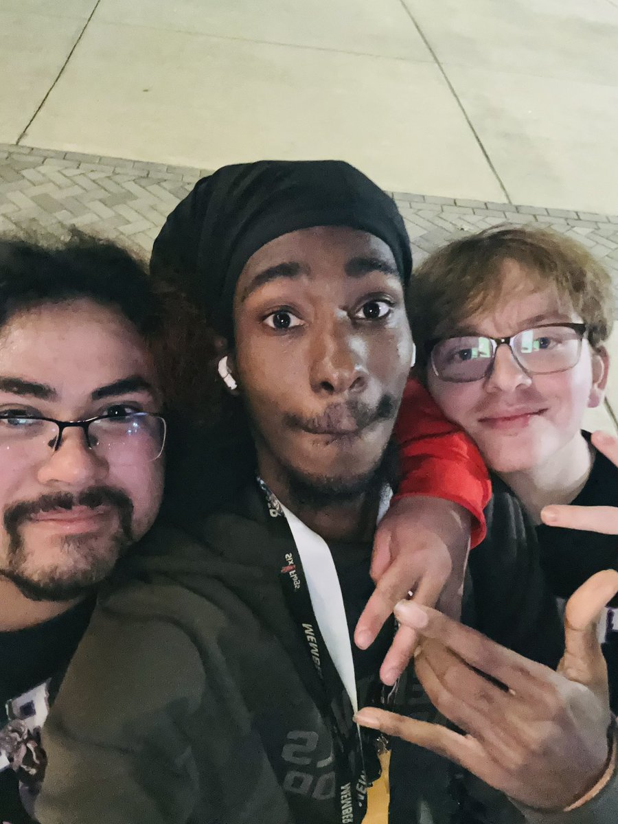 itsalwaysrayy's tweet image. @Skixex72 yugioh duel master met him April 29th, 2023 I was playing in one of his twitch tournaments against someone when I was on mobile during the time 🔥 and @Snypesbh my Ada homie from January 14, 2023 when he needed a 4080 to play brawl back then 😂 glad to see yall brah…