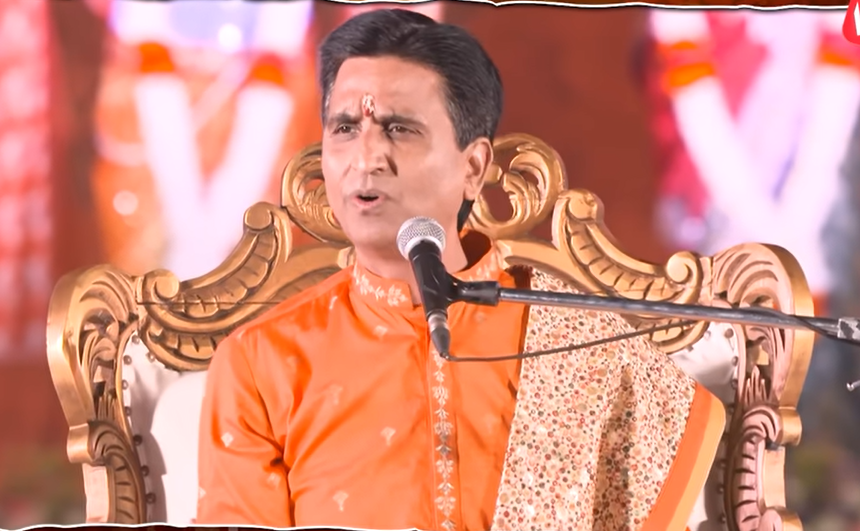 sauravyadav1133's tweet image. कुमार विश्वास और जया किशोरी जैसे कथा वाचक कथा करने के लाखों रुपये लेते हैं...
मान लीजिए कि मैं भगवान का बड़ा भक्त हूं तो मैं इन लोगों को लाखों रुपये देकर अपने घर में कथा करवाता हूं मतलब मुझे अपनी भक्ति करने में लाखों रुपये खर्च हो रहे हैं
अब ये कथावाचक तो खुद को और बड़ा भक्त…