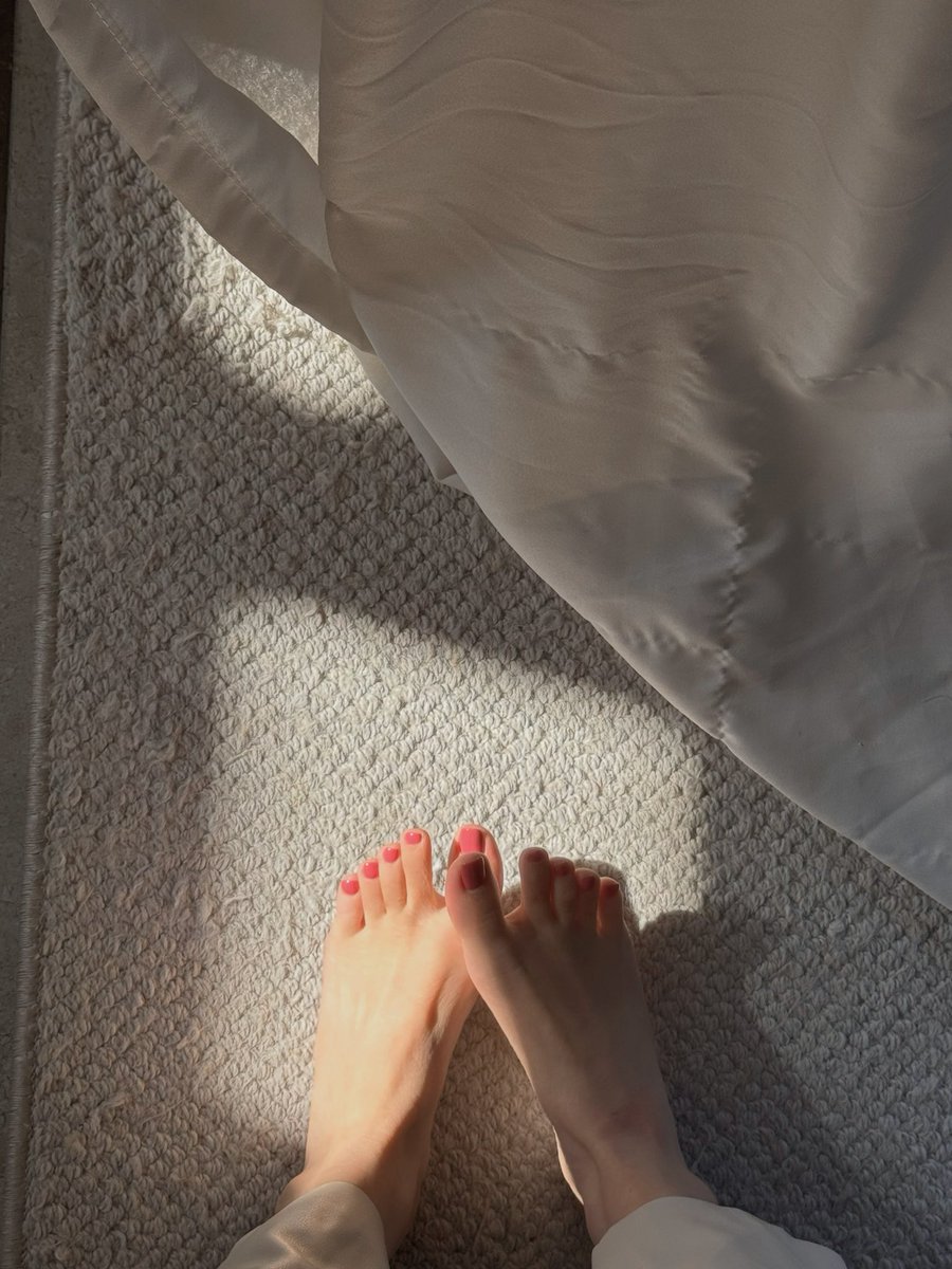 Ada902213's tweet image. 虽然你长得丑 但是你总是想得美啊