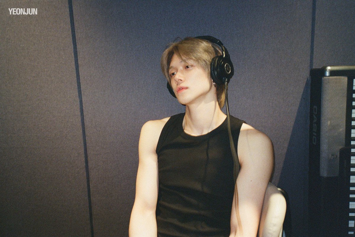 TXT_bighit's tweet image. YEONJUN &apos;NO LABELS: PART 01&apos; Film Photo
(weverse.io/txt/media/0-16…)

#연준 #YEONJUN
#NOLABELS_PART01
#투모로우바이투게더 #TOMORROW_X_TOGETHER #TXT