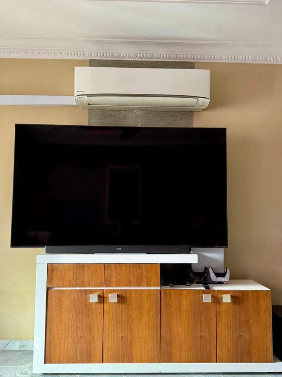 TV LG 75” QNED86ASA + extended warranty 5yrs. 120Hz. Baru guna 3 bulan. (Beli Julai 2025)
Bau kedai belum hilang. Kotak masih ada.

Reason jual: Nak pindah rumah, TV terlalu besar. No space. 

Please spread around 🙏🏻
Can view to see.
Nego till let go. 

📍Section 13, Shah Alam