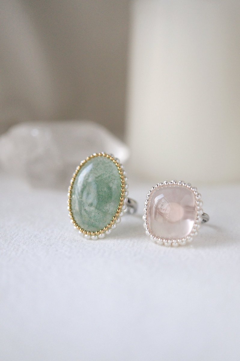 #色違いで欲しくなる日

アベンチュリン🌳とローズクォーツ🦩.˖٭ ‧˚₊*̥