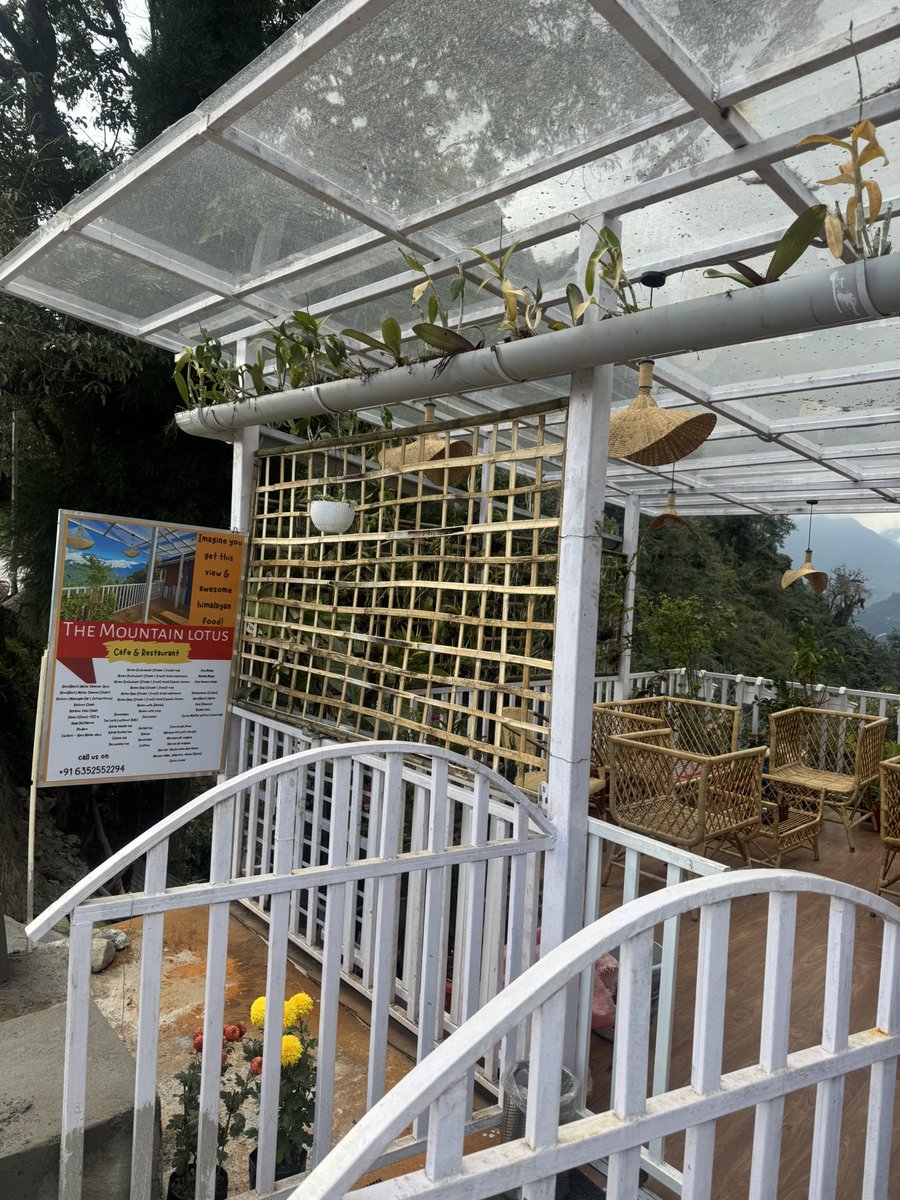anilgb's tweet image. Mountain lot.us a place for retreat, reflection &amp;amp; rejuvenation; #sikkim #pelling @Anamikardey
