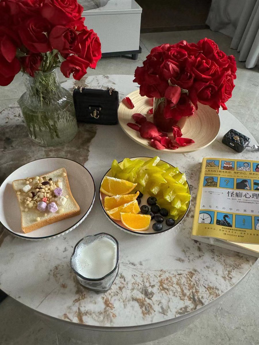 Ada902213's tweet image. 响鼓不用重锤