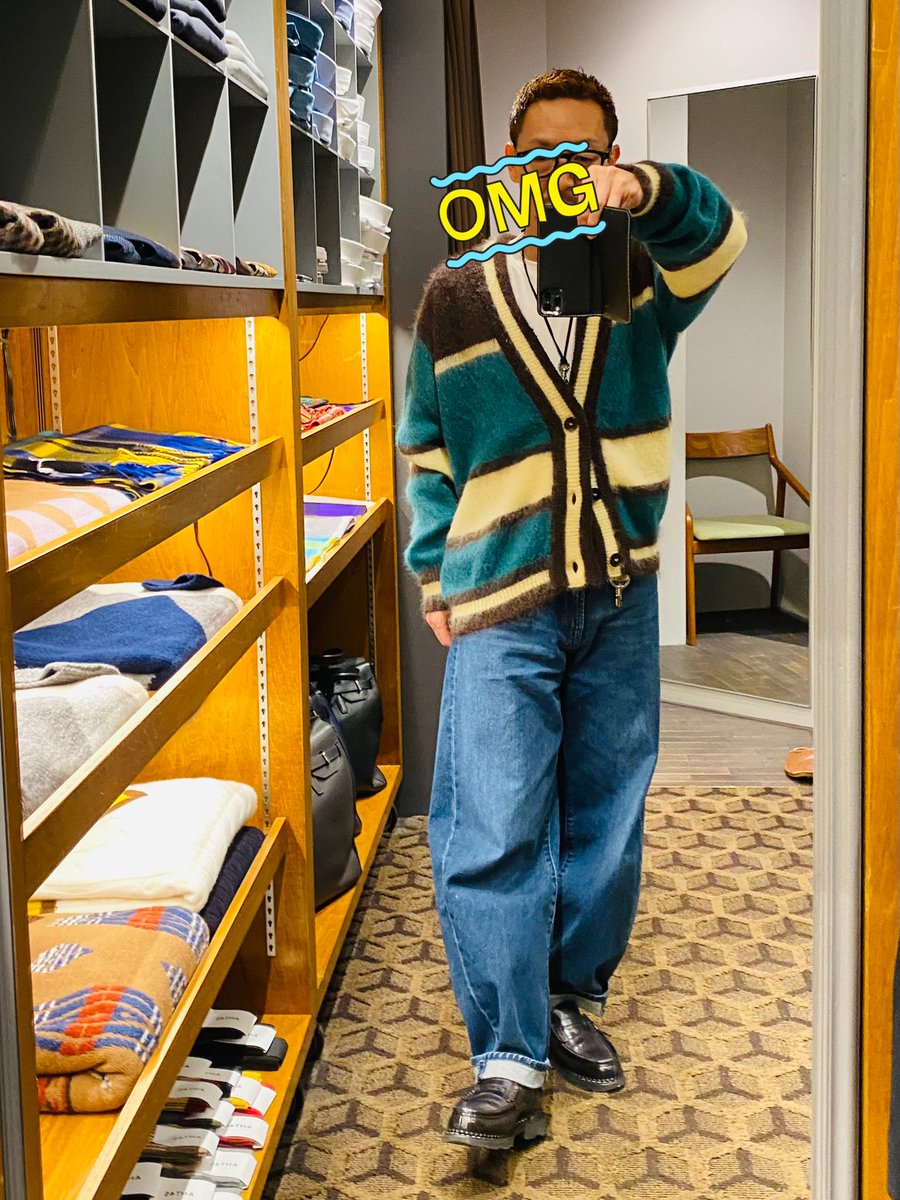 【AMARANTO】 ボーダーモヘアカーディガン
かわいい