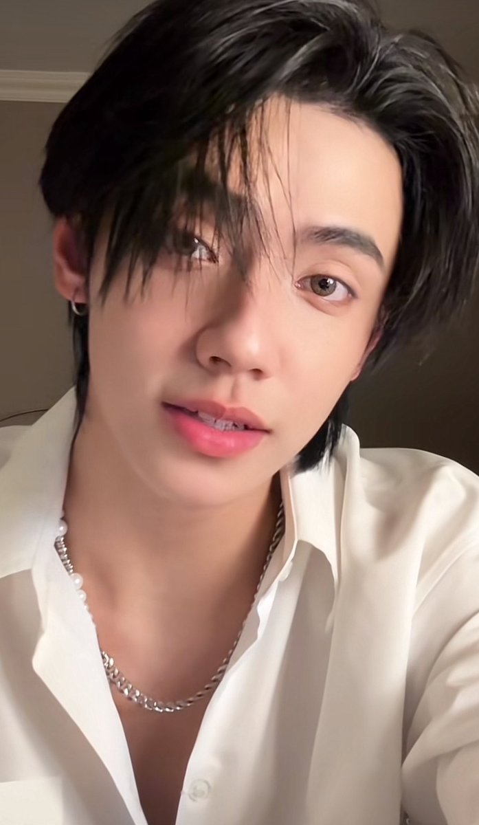 Pomor_pp's tweet image. ได้เห็นหน้าเธอ จะนานแค่ไหนก็รอเสมอ
คุณนายตื่นสาย (คุณชายตื่นเช้า)