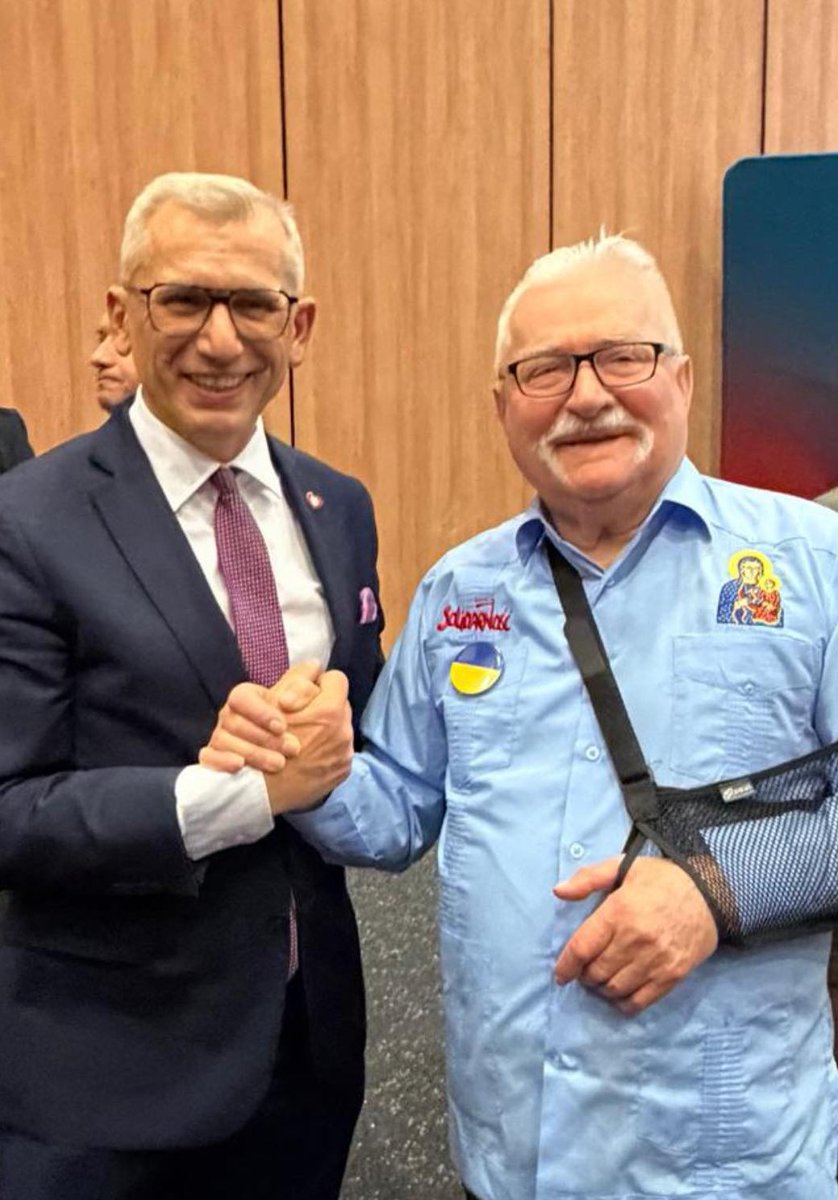 🌎 ŚWIATOWY ZJAZD POLONIJNYCH środowisk MEDYCZNYCH „Save a Life” 🇵🇱🤝🇪🇺🤝🇺🇸

👉 Spotkanie polonijnych środowisk medycznych różnych zawodów (lekarzy, pielęgniarek, położnych, ratowników medycznych, fizjoterapeutów czy farmaceutów), to WYJĄTKOWE WYDARZENIE✨

👉 Pomysłodawcą tego