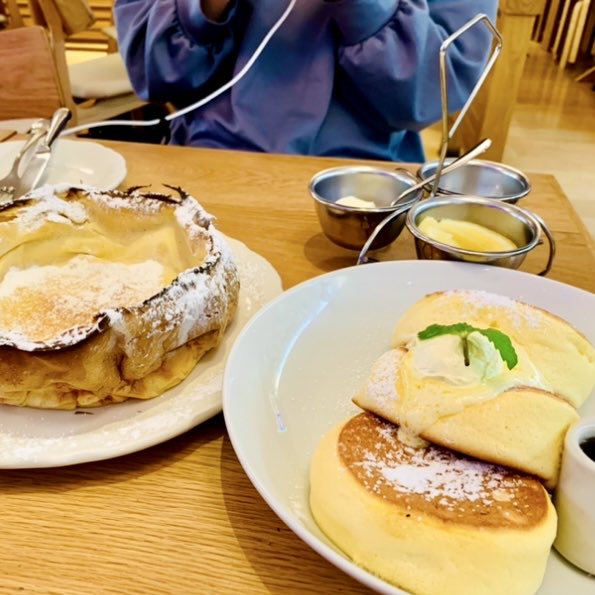 trsk03k's tweet image. Hey! Looking for a language exchange partner!

•English ↔ Japanese
•Around Shibuya, Shinjuku, or Ikebukuro
•Online or at a cafe
•I’ll treat, but please no sales pitches!
•Let’s chat about hobbies, travel, movies, or whatever you love :)

#LanguageExchange