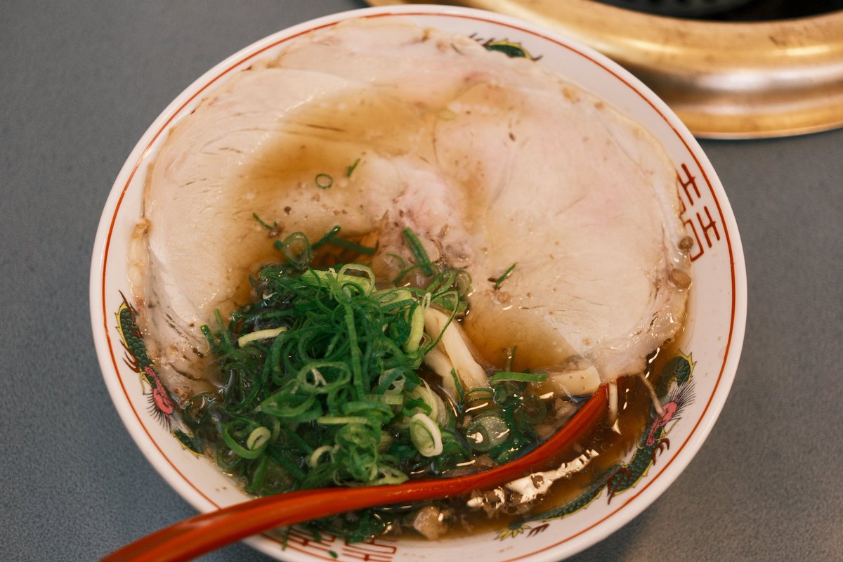 Pop_SP401's tweet image. 尾道で食べ歩きまくった