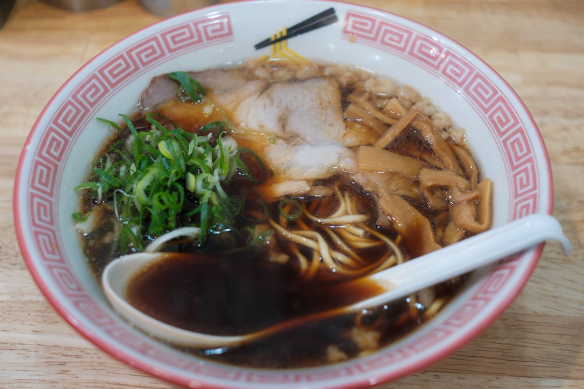 Pop_SP401's tweet image. 尾道で食べ歩きまくった