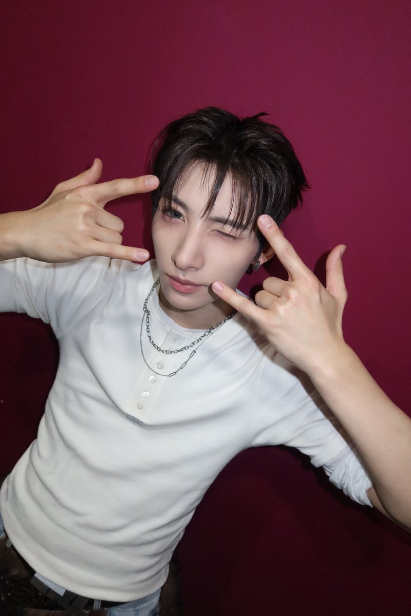 ☺︎yu-na☺︎ 251123 🐈‍⬛💭 update