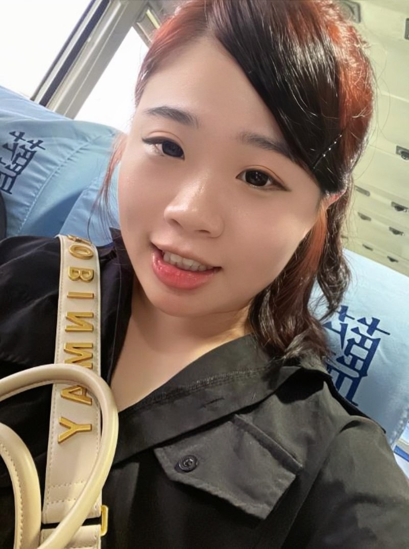 別看了 在看就抓你小雞雞🤣🤣🤣