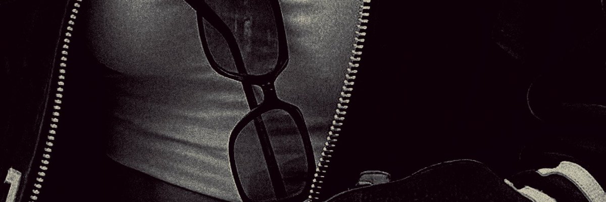 ͏ ͏ ͏ ͏ ͏ ͏ ͏ ͏ ͏ 𝖑𝒊𝒕𝒕𝒍𝒆𝖘𝐭𝐫𝐚𝐧𝐠𝐞𝐫. ͏ tweet media