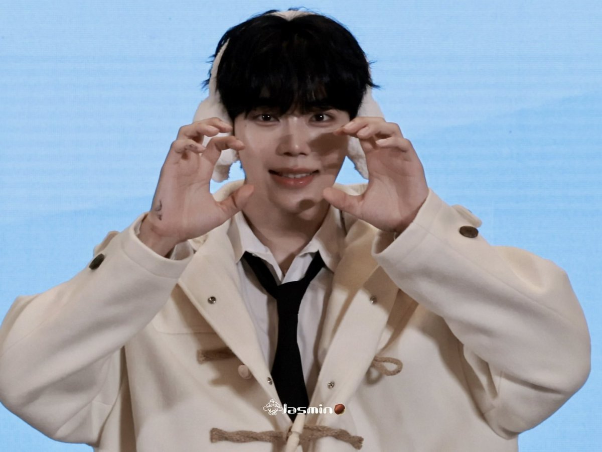 It seems that everyone really likes this❄️
#ZEROBASEONE #ZB1 #제로베이스원 
#PARKGUNWOOK #박건욱
#HAPPYGUNWOOKDAY