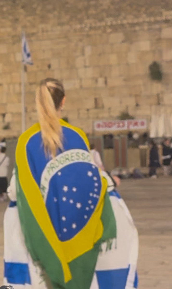 desireerugani's tweet image. Que Deus abençoe o nosso Brasil