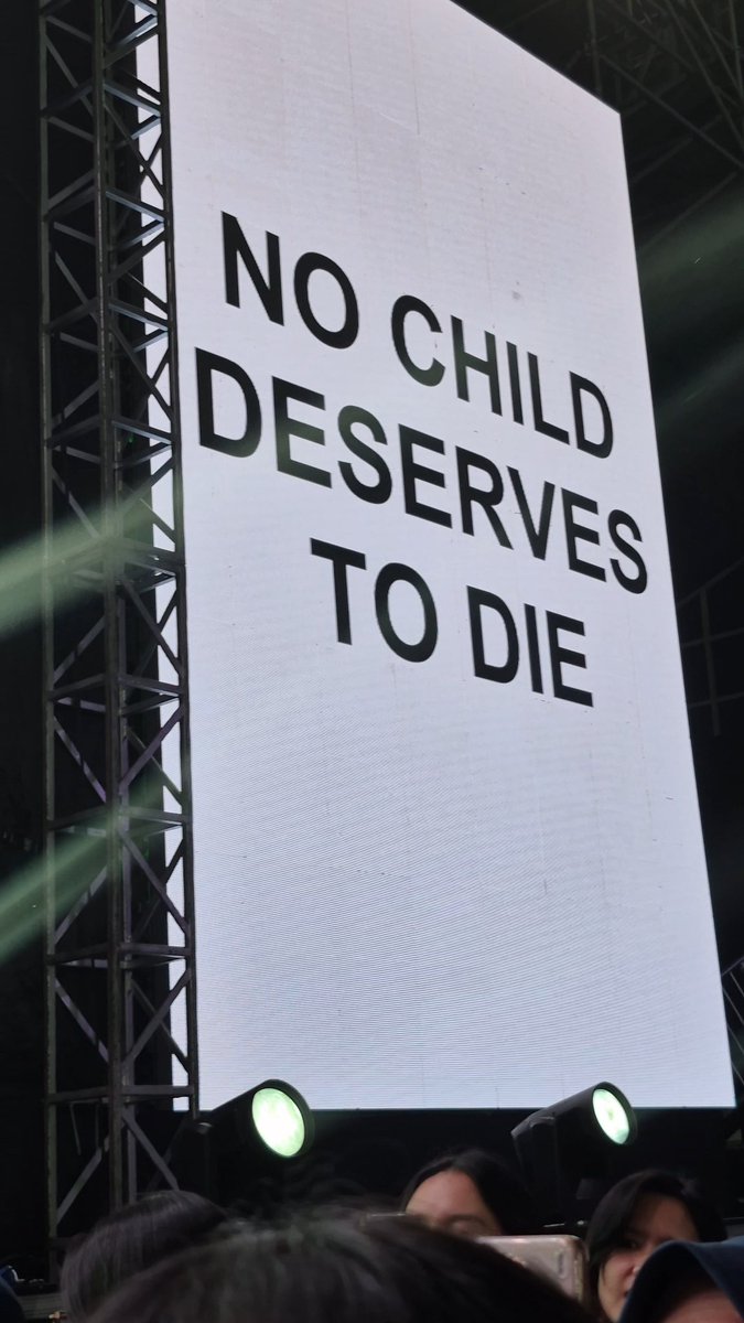 jea 𓆈 tweet media