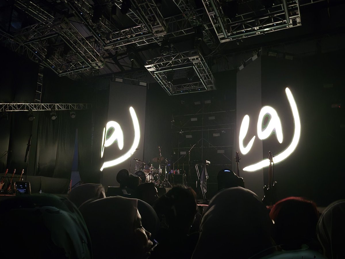 jea 𓆈 tweet media