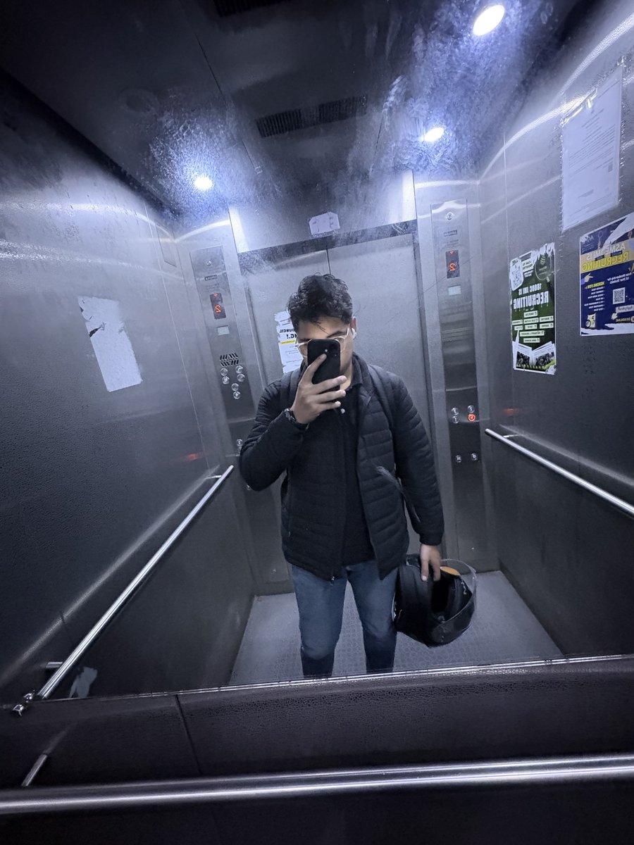 _sameerrr0's tweet image. The ugly truth: Clients don’t care about your process.

They care about:
– timeline
– results
– communication
– trust
– ROI

Everything else is vibes.