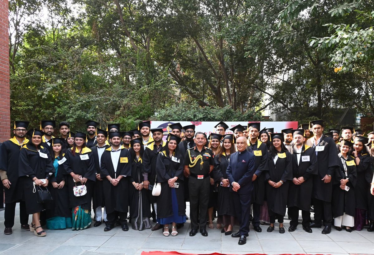 adgpi's tweet photo. #GeneralUpendraDwivedi, #COAS, presided over the 27th Convocation Ceremony of the New Delhi Institute of Management
#NDIM as the Guest of honour on 22 November 2025. The #COAS awarded meritorious students and conferred Degrees and Diplomas upon the graduating batch.

He congratulated the students & their proud parents on their achievements and lauded the NDIM faculty for its consistent accomplishments over the years.

Addressing the students on the theme “Navigating Change: The Real Constant,” the #COAS highlighted the rapid pace of technological advancement and evolving global dynamics. He urged the students to cultivate the character and resilience required to embrace change, find opportunity in challenging situations and uphold strong values, drawing parallels from the ethos and value system of the Indian Army.

@DefenceMinIndia
@SpokespersonMoD
@HQ_IDS_India