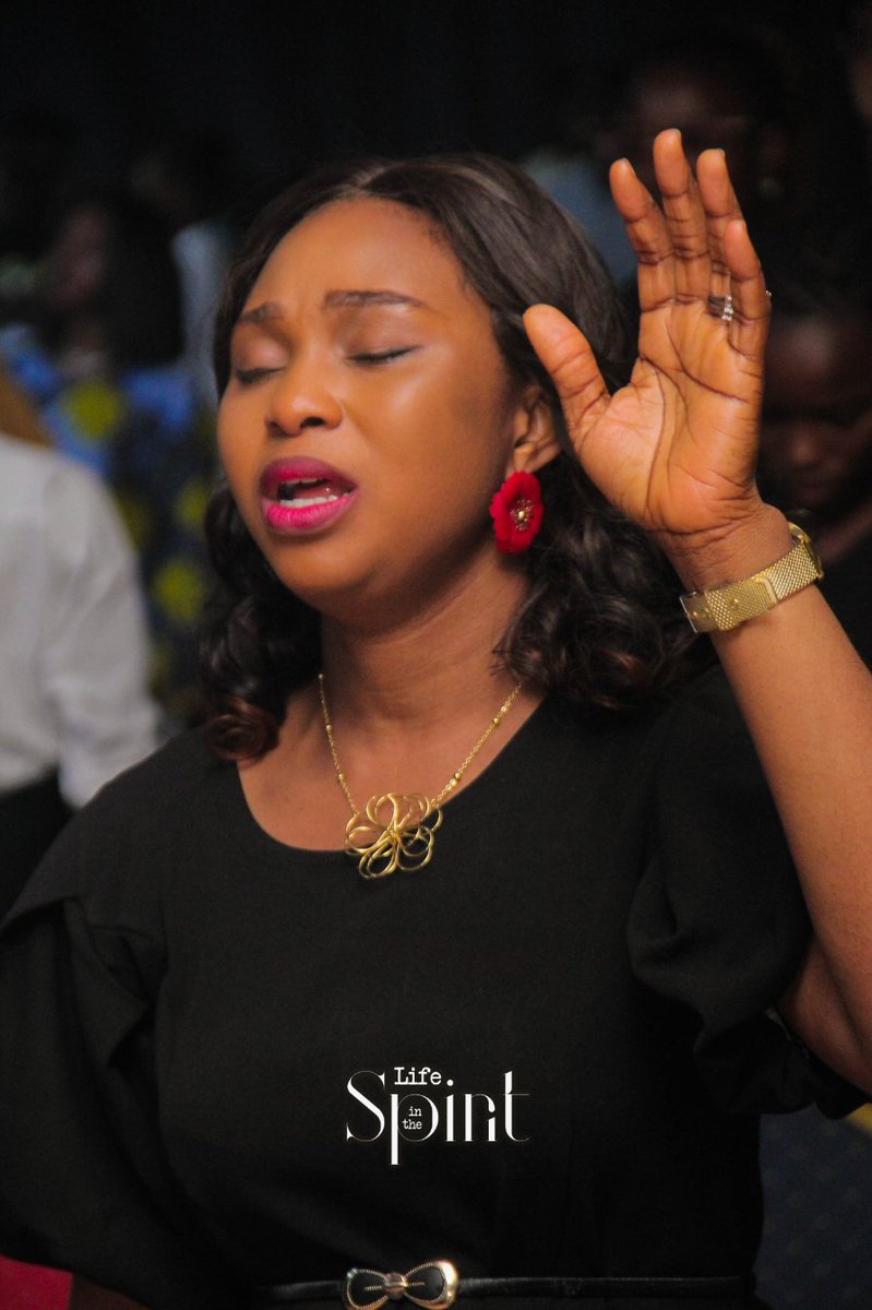 DaySpringVLBC's tweet image. When we worship, God steps in lifting burdens, refreshing our hearts, and empowering our spirits.
What an atmosphere! What an encounter! His presence was undeniably real today!

#LifeInTheSpirit #PraiseAndWorship #DaySpringChapel