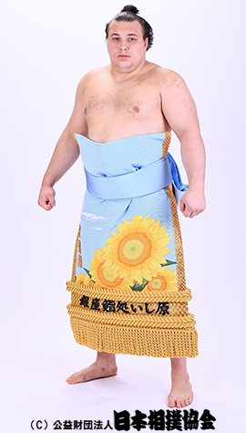 gjonitz's tweet image. Aonishiki wins November Tournament in Japan as first Sumo wrestler from Ucraine 🎉