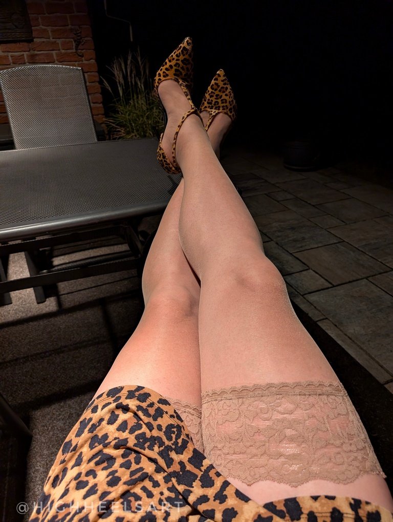 HighHeelsArt's tweet image. Good Times