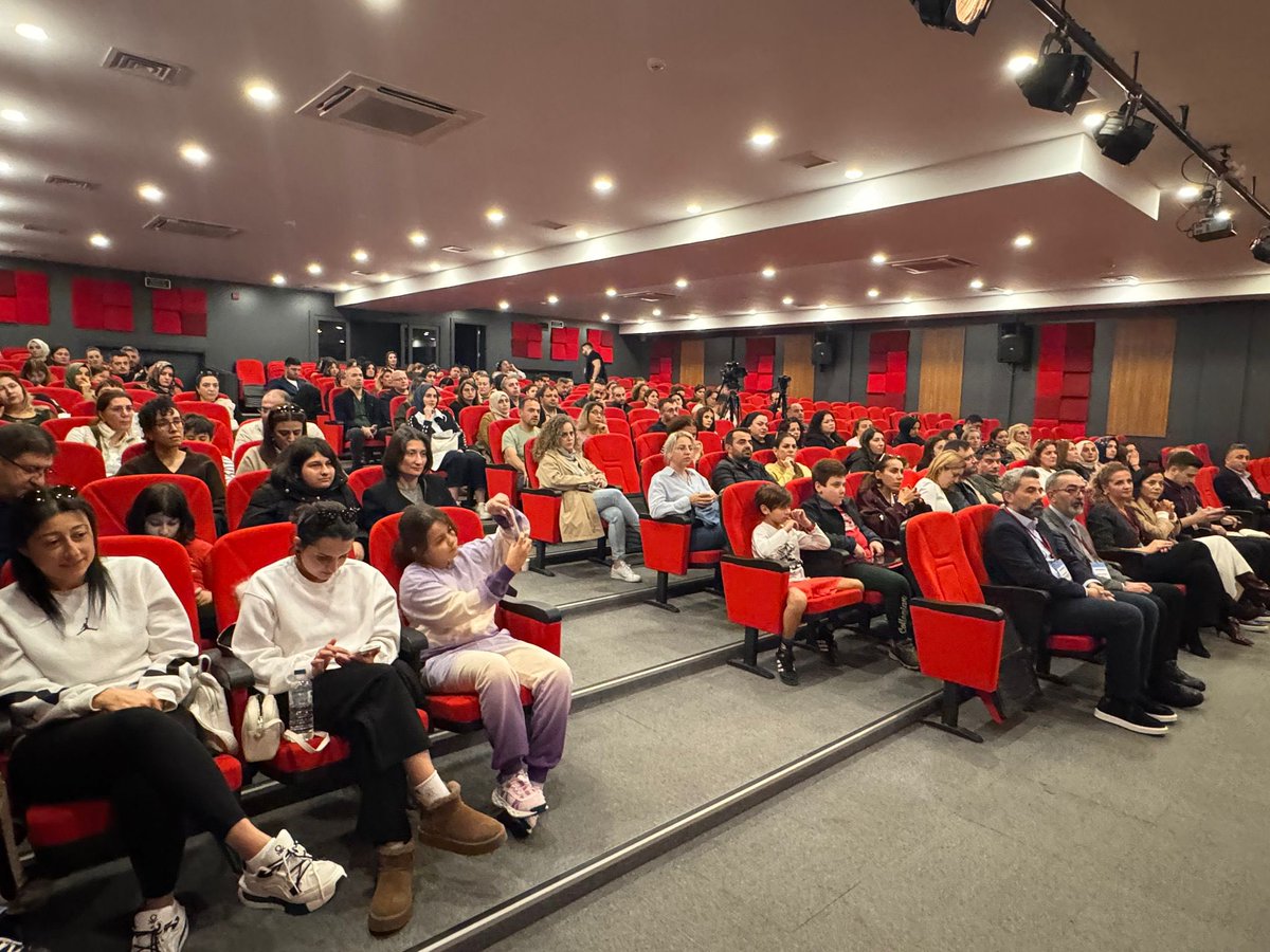 Yeni Nesil Eğitim Platformumuz Olan metodbox Eğitimine Katılan; Genel Müdürlüğümüz Yöneticilerine. Öğretmenlerimize ve Kıymetli Velilerimize Teşekkür Ederiz!