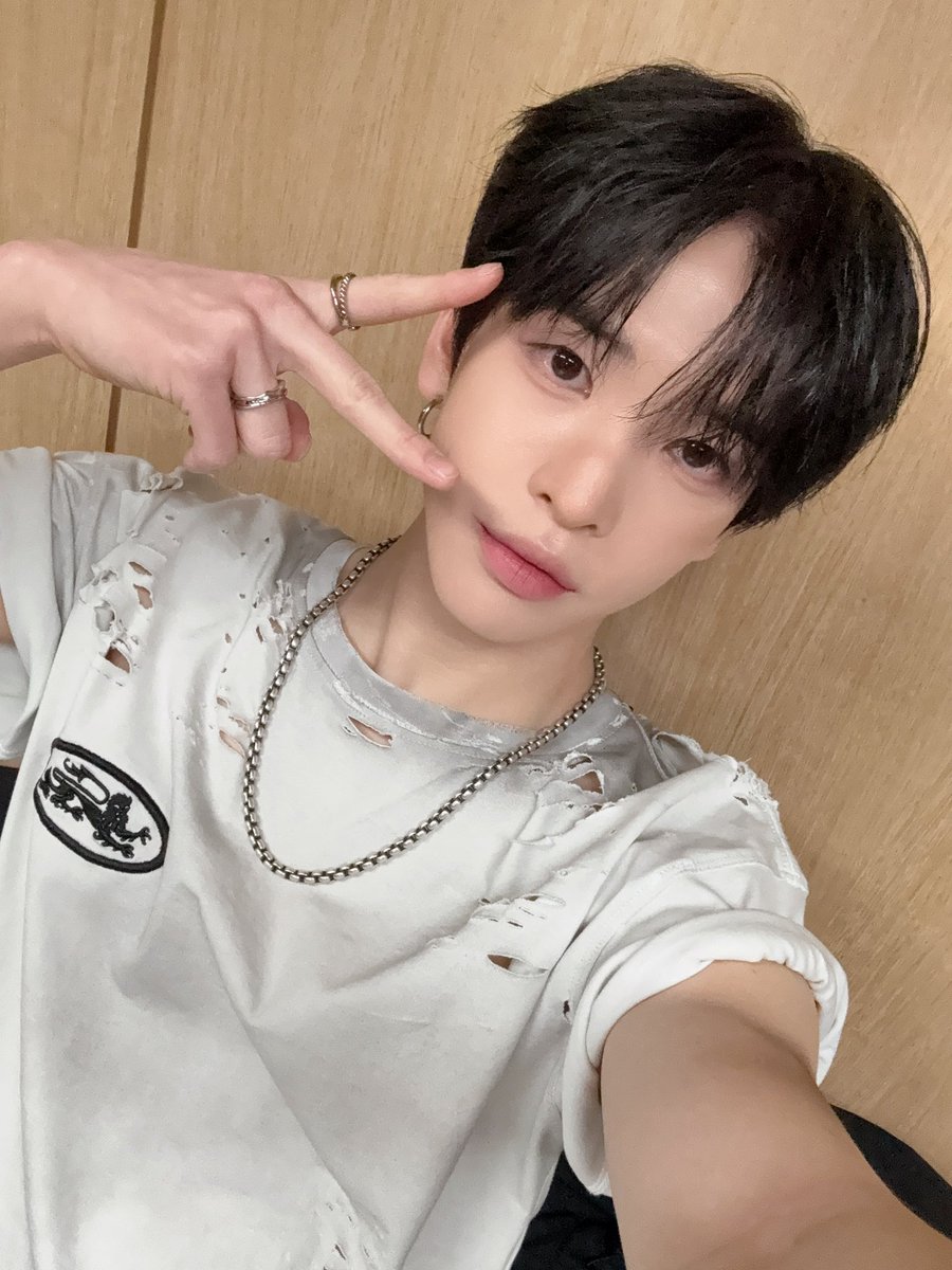 CRAVITY_twt's tweet image. 레모네이드 피버 해열 完 😆🍋💦
#크래비티 #앨런