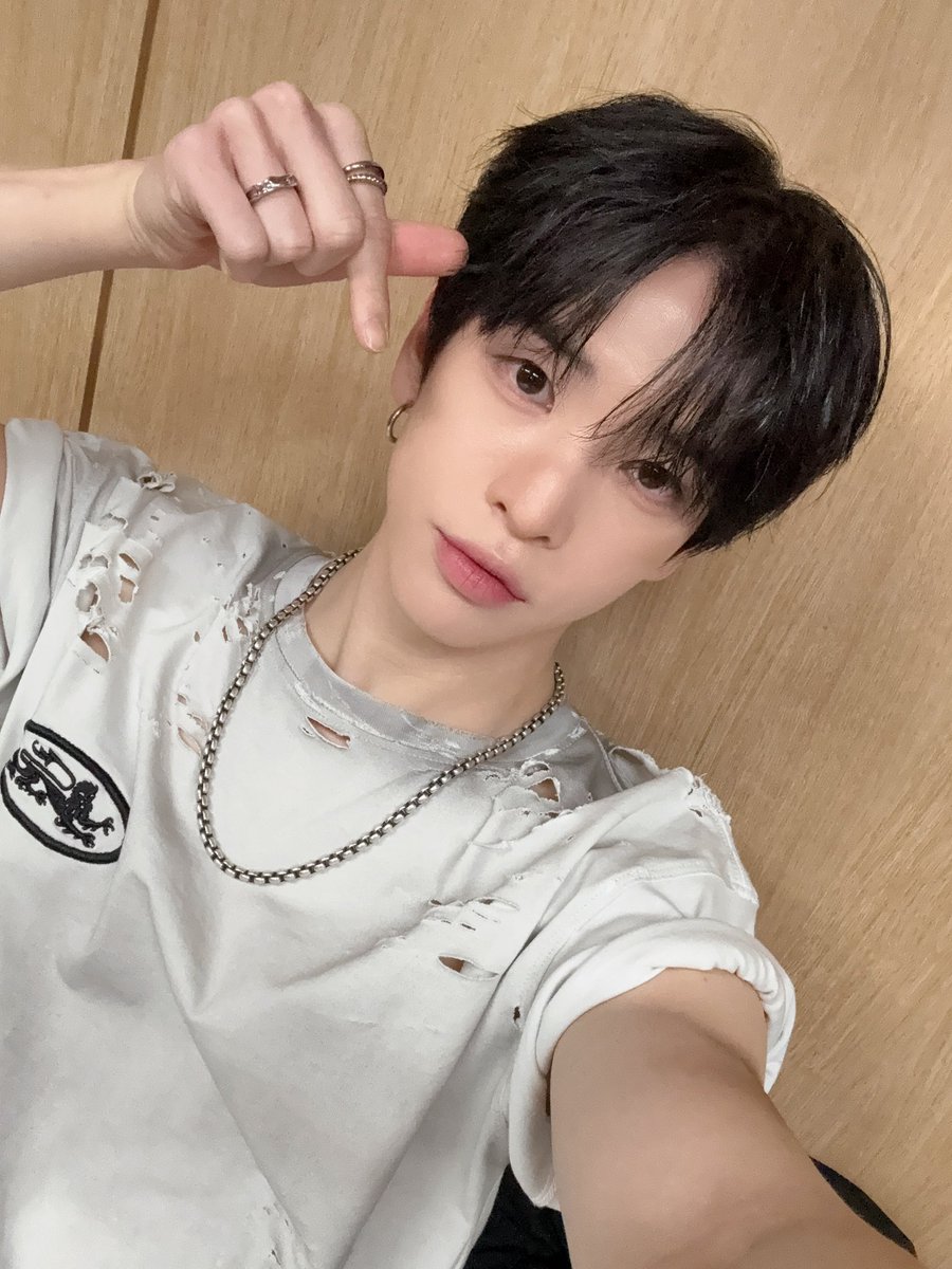 CRAVITY_twt's tweet image. 레모네이드 피버 해열 完 😆🍋💦
#크래비티 #앨런