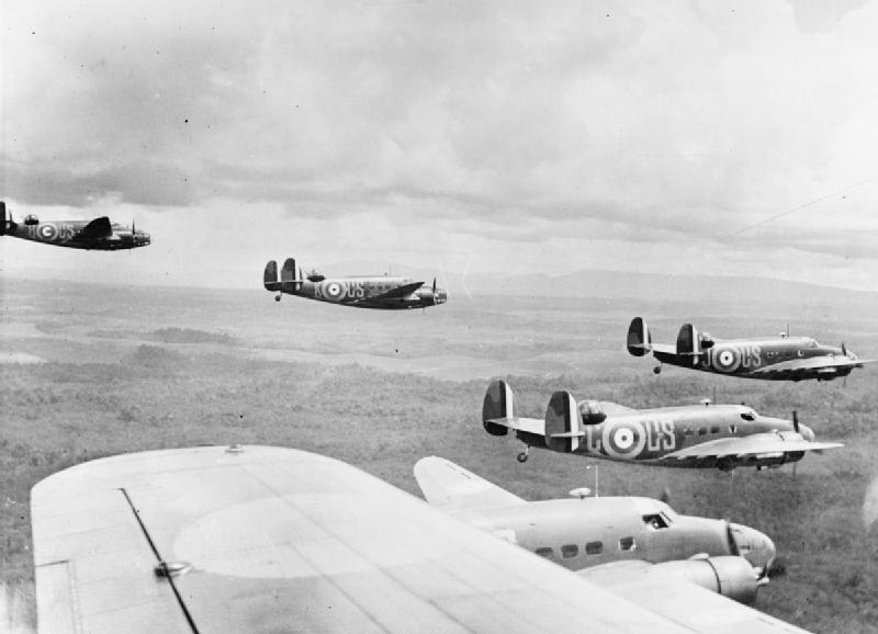 TimeDecoded's tweet image. 1940s: Lockheed Hudson bombers slice through the skies over enemy lines.
Grainy RAF recon shot—four planes in tight formation, hunting U-boats and spies.  These &quot;flying sheds&quot; weren&apos;t fighters; they were eyes in the sky that spotted 1/3 of all sunk Axis ships.
#WWII…
