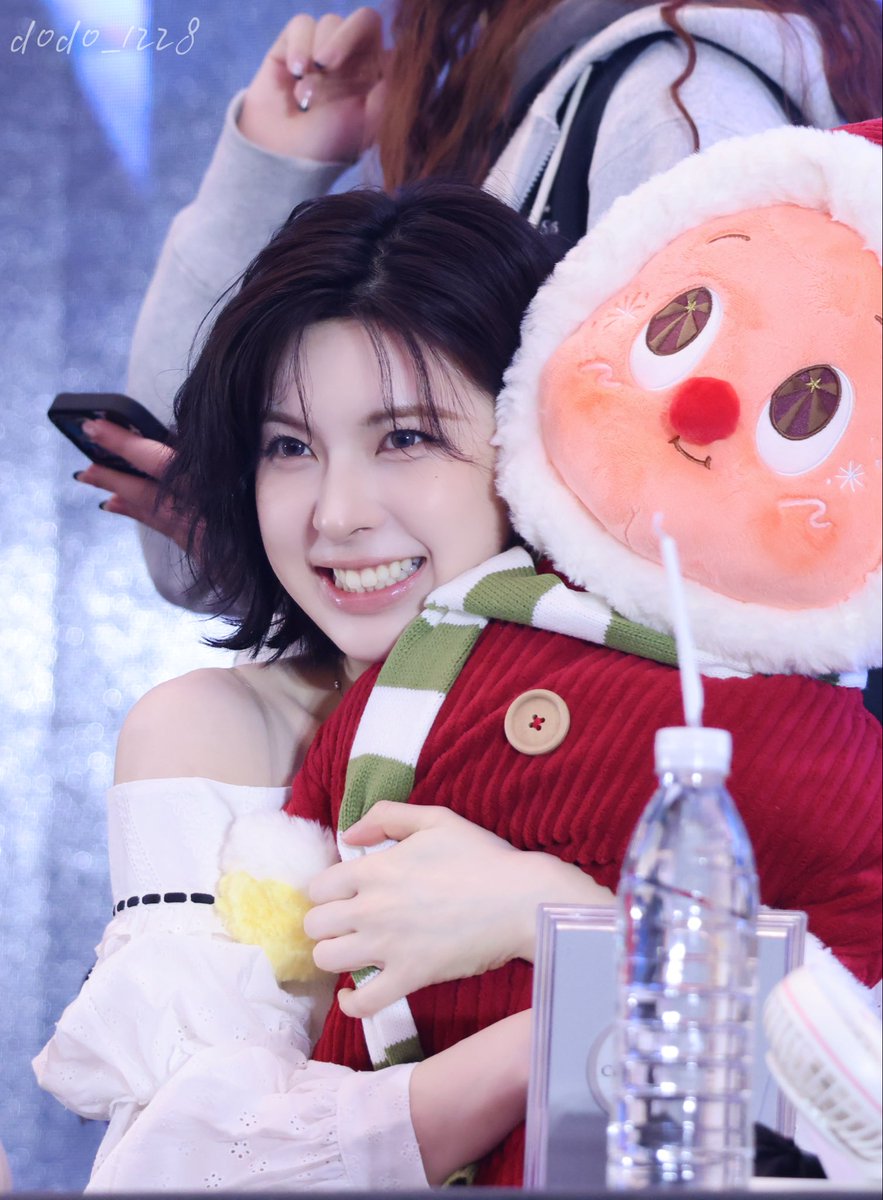 251123 counting star

(ˊᵒ̴̶̷᷄ꇴᵒ̴̶̷᷅ˋ)ﾉ

#배이 #BAE 
#NMIXX #엔믹스