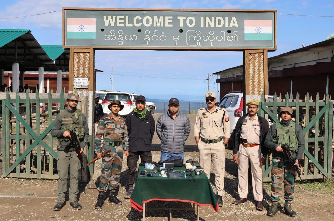 rajkbhat's tweet image. Why was Maj Gen Arunodoi Duhotia of ULFA (I) made to surrender in Myanmar? Why the hurry? Never seen such an episode earlier ! 😀 Why give the credit to others in New Delhi?