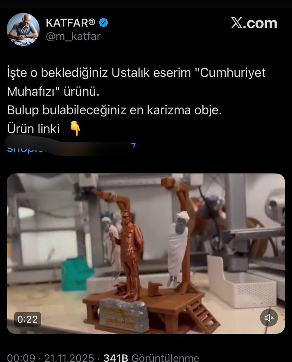 🔴 İYİ Parti Kayseri teşkilatından bir kişi, Şeyh Said üzerinden sakallı ve sarıklı Müslümanları “vatan haini” gibi gösteren nefret içerikli bir ürünü satışa sundu.

Üründe, M. Kemal figürü arkasında idam edilmiş Müslüman görünümlü karakterler bulunuyor.

Trendyol gibi