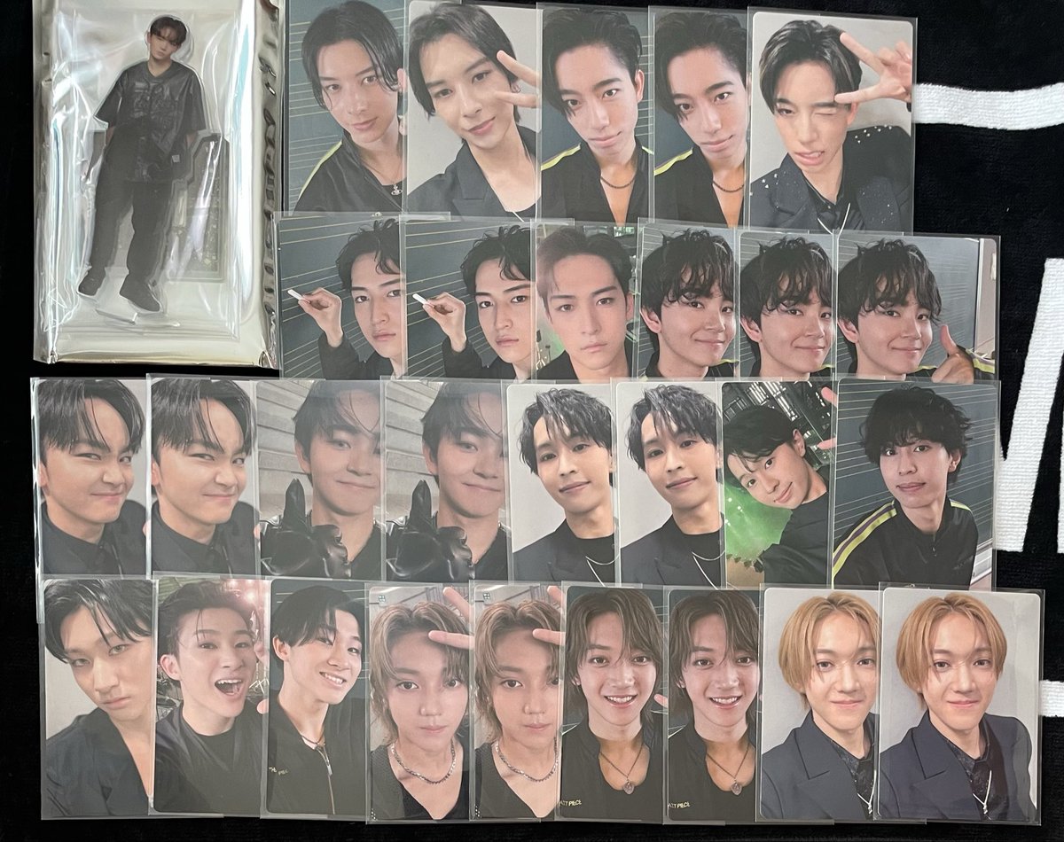 R_BF523_MZ428's tweet image. THELASTPIECE買取、交換

[譲]画像1.2.3
[求]買取orライキ
      異種(ジュノン、ナオヤ、リュウキ)

※郵送or手渡し⤵︎ ︎
BFファンミ愛知11/30
※郵送買取(先払い＋送料)
 #BMSG交換  #THELASTPIECE交換  #THELASTPIECE買取 #BMSG買取