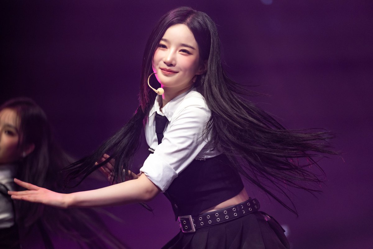 251011 - tripleS - YooYeon #트리플에스 #김유연 #YOOYEON #tripleS #トリプルS # ...