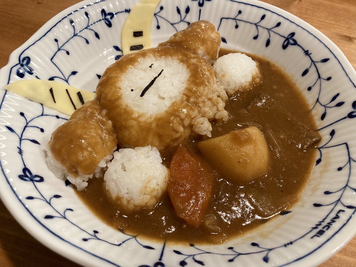 fuyume_r's tweet image. やぎ座のカレー作りました🍛

 #龍TUBE 
 #龍宮城