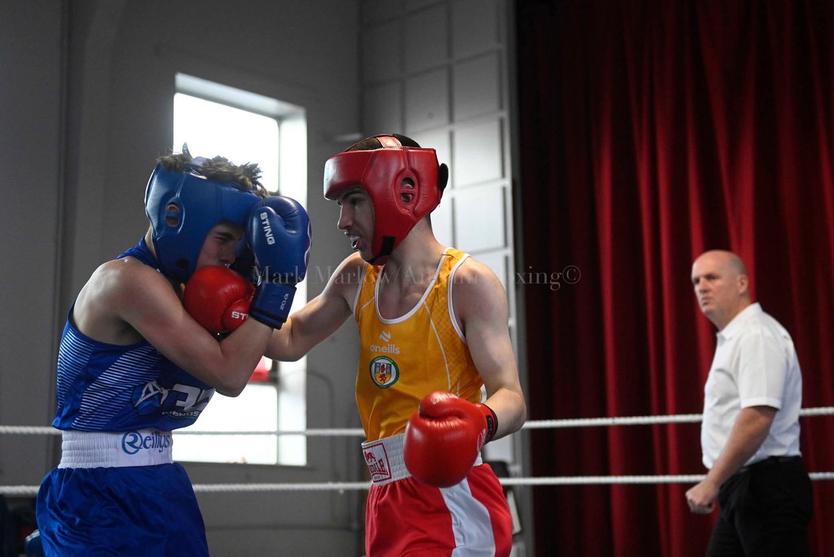 EvolutionBoxin1's tweet image. Congratulations to Aston Mcnamee on his win representing County Antrim in Belfast against current Ulster champion Ekleon Hani. 

#TeamEvolution #evolutionboxingclub #Boxing