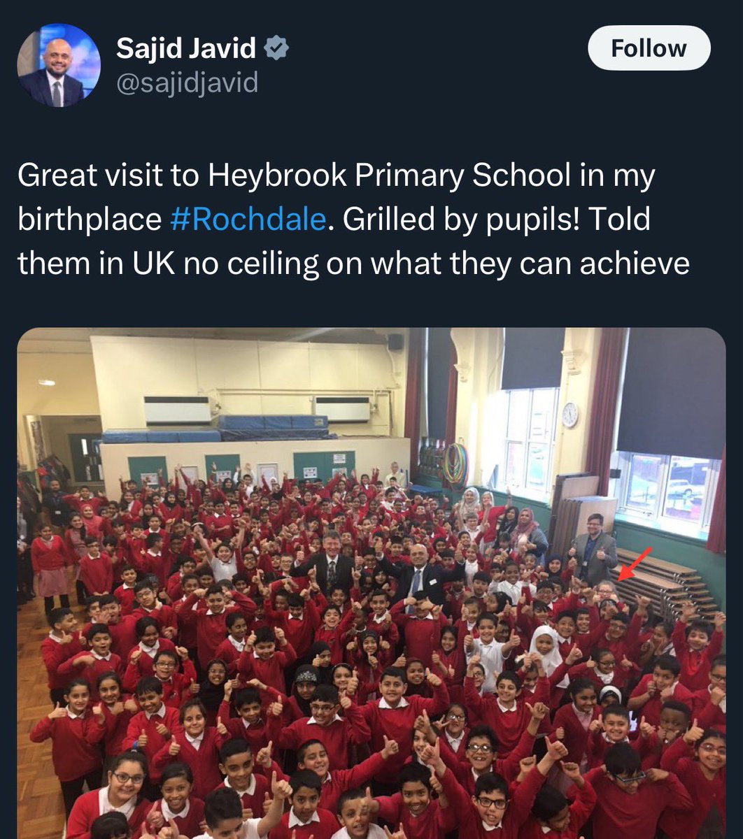 iamyesyouareno's tweet image. Look at all that diversity. Only one white kid left. True diversity. 

But remember: it’s not happening.