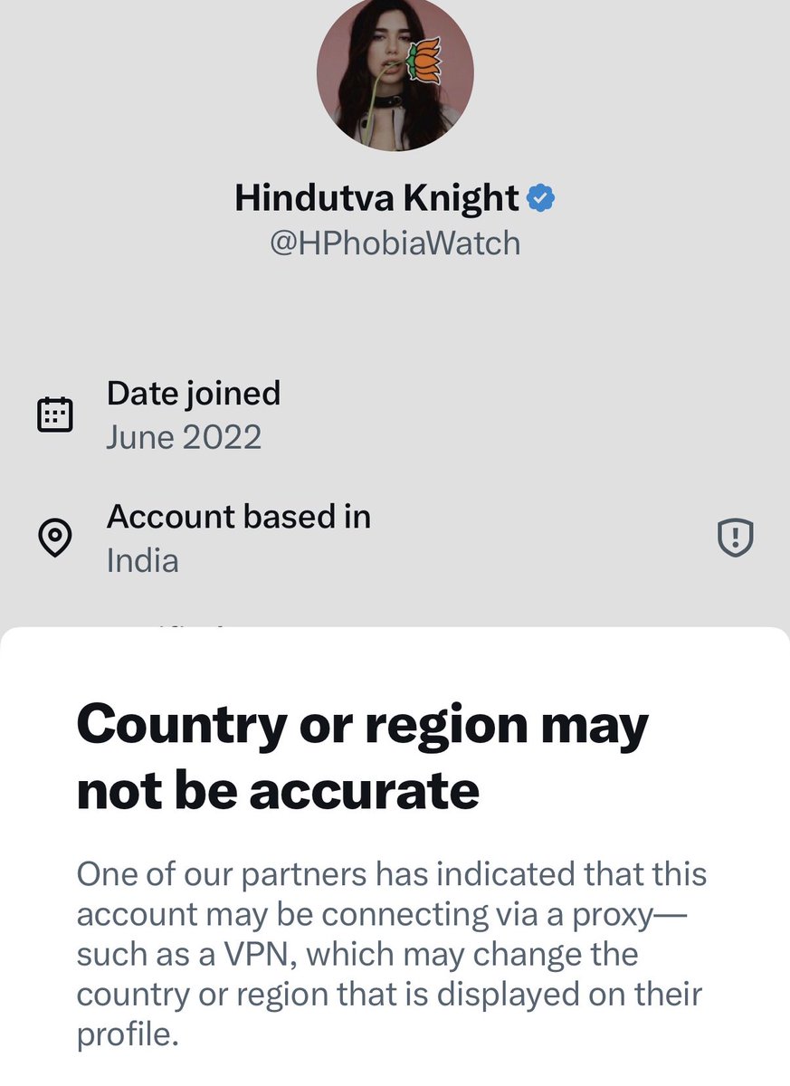 unmutemohit's tweet photo. 🚨Indians don’t need a VPN.

He is Chand Nawab from Pakistan, who claims to be a Bihari but was found eating non-veg during Chhath Puja.

This Pakistani handle has been spreading hatred and trying to divide Indians across religious lines for years. 𝕏 has exposed him like never before. Now he is using a VPN to hide his real identity.